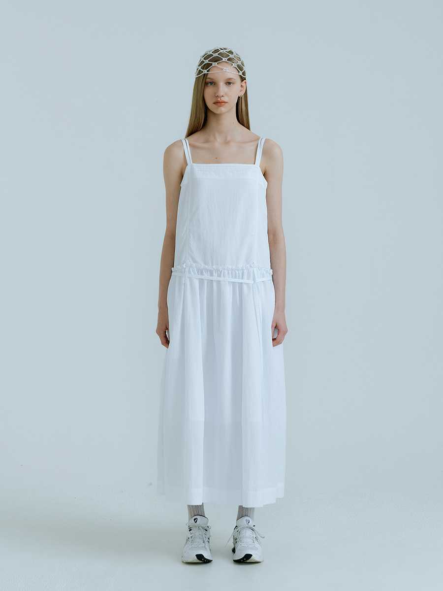 Double Belt Loops Dress (White)